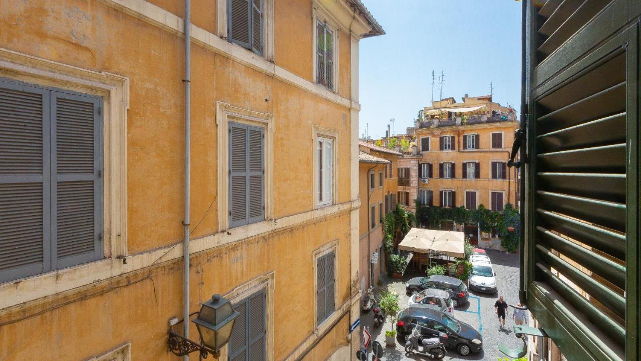 Trastevere Alexander In * Rom